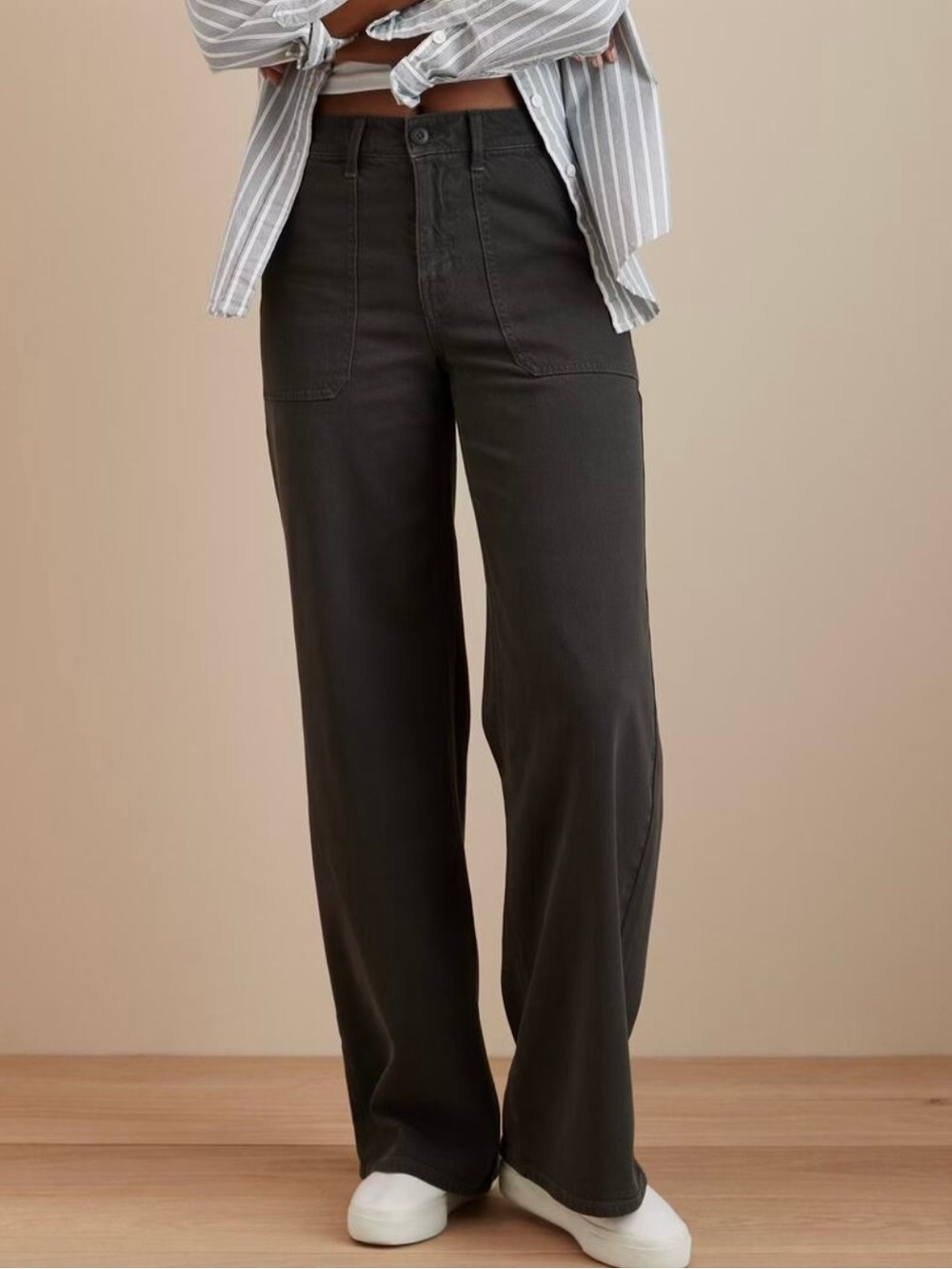 AMERICAN EAGLE Super High Rise Baggy Wide Leg Pants Dark Olive Size 8